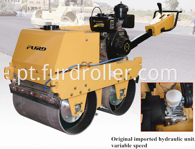 Vibratory road roller (1)